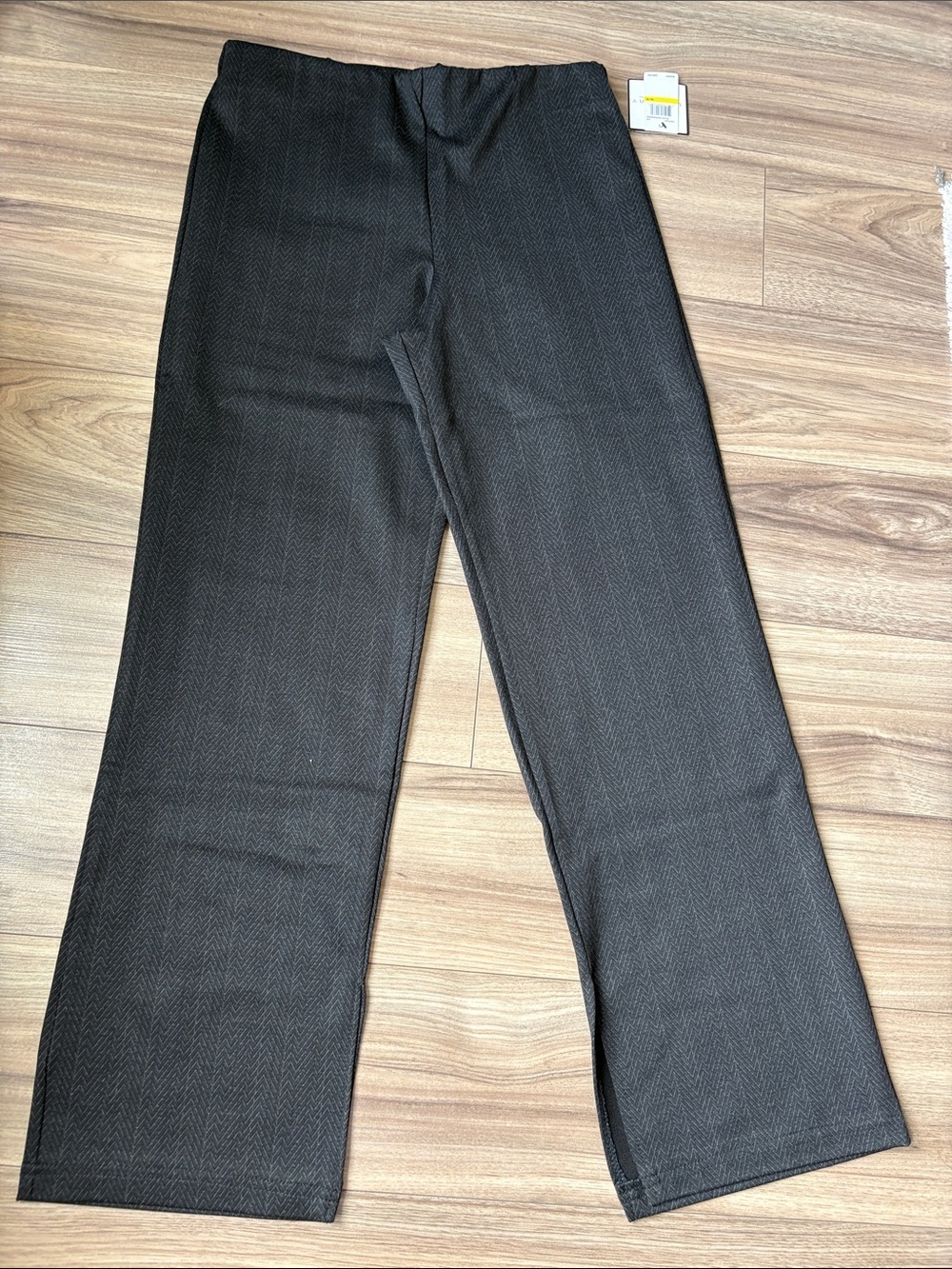 Laundry By Shelli Segal Wide Leg Pants in Charcoal Herringbone
